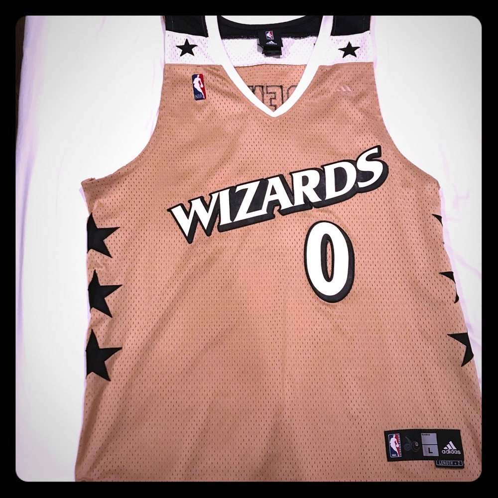 RARE COLORWAY - arenas gold swingman jersey